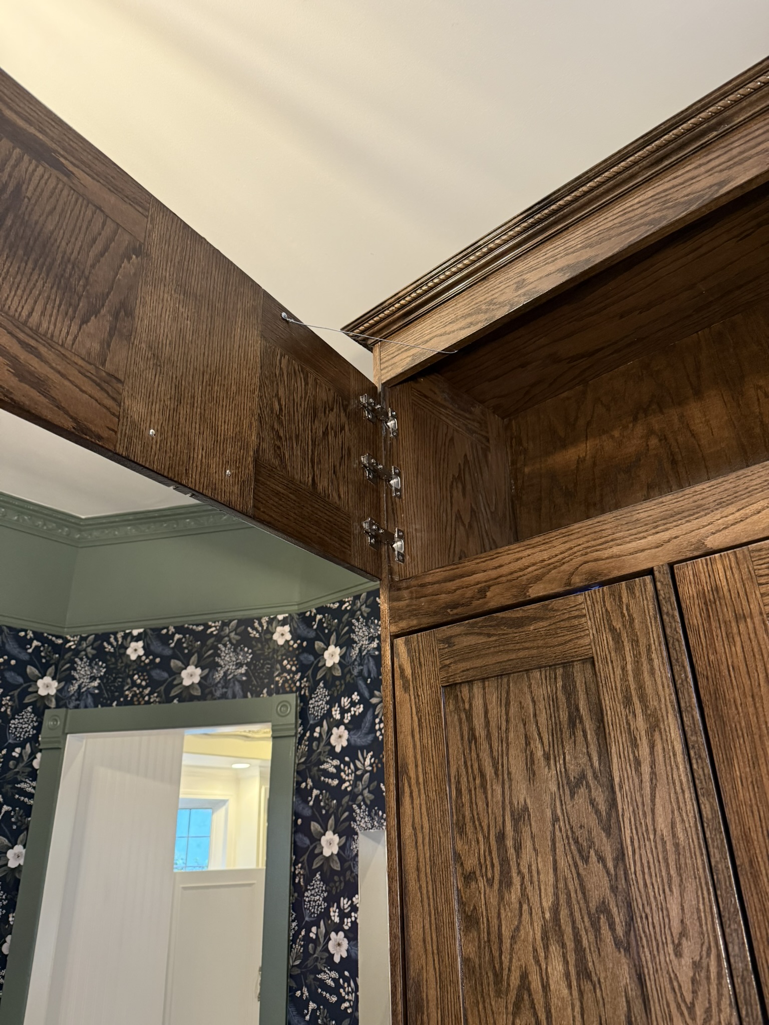 Custom Entry Storage Locker — photo 6